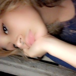 Meet your Posher, Janessa